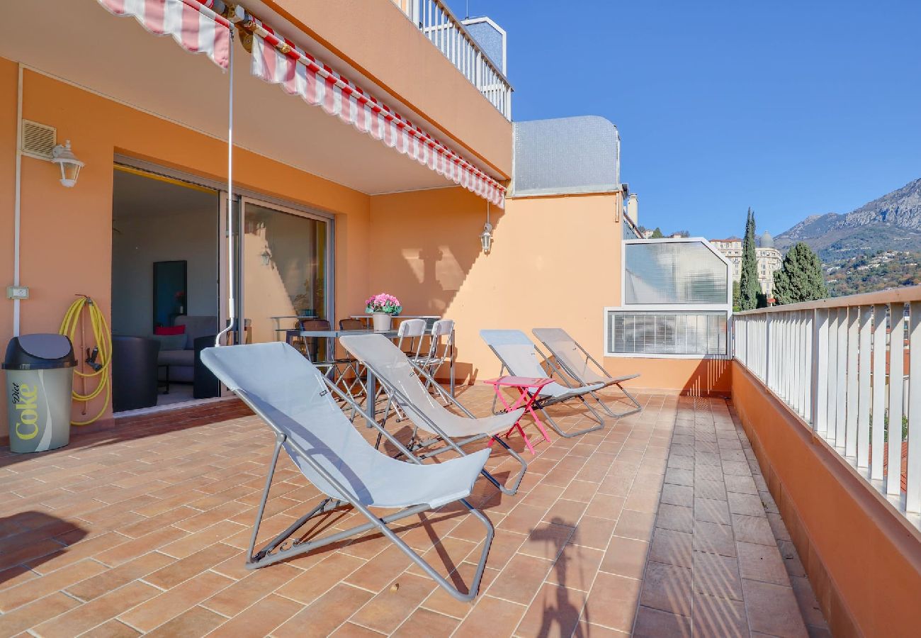 Apartment in Menton - 47-L'Alicanteproche gare, terrasse, vue mer