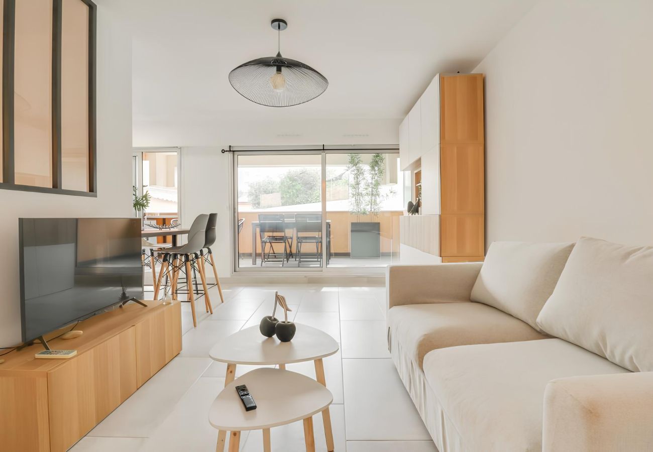 Apartment in Menton - 67- Le méditerranée