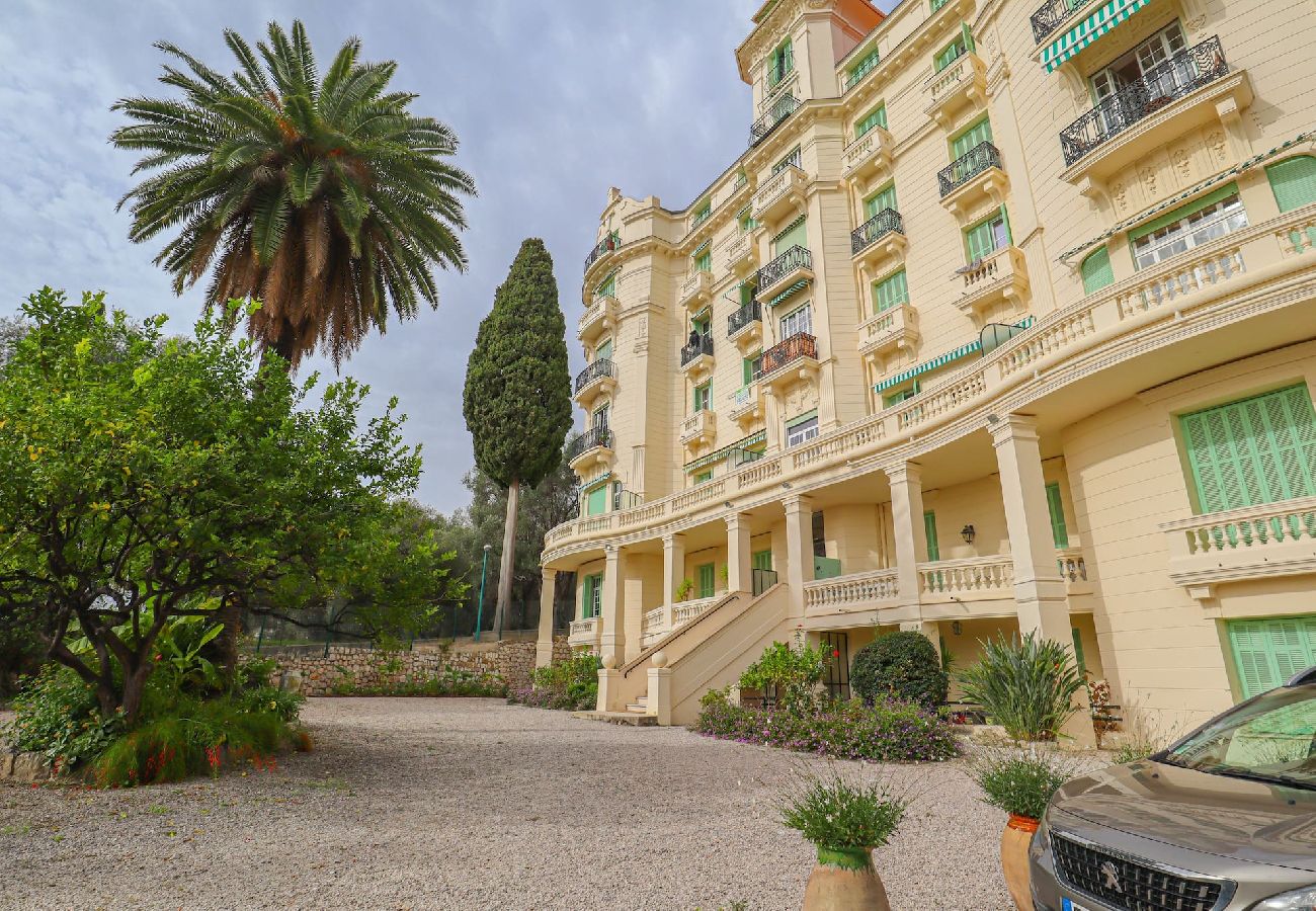 Apartment in Menton - 71-Garavan Palace