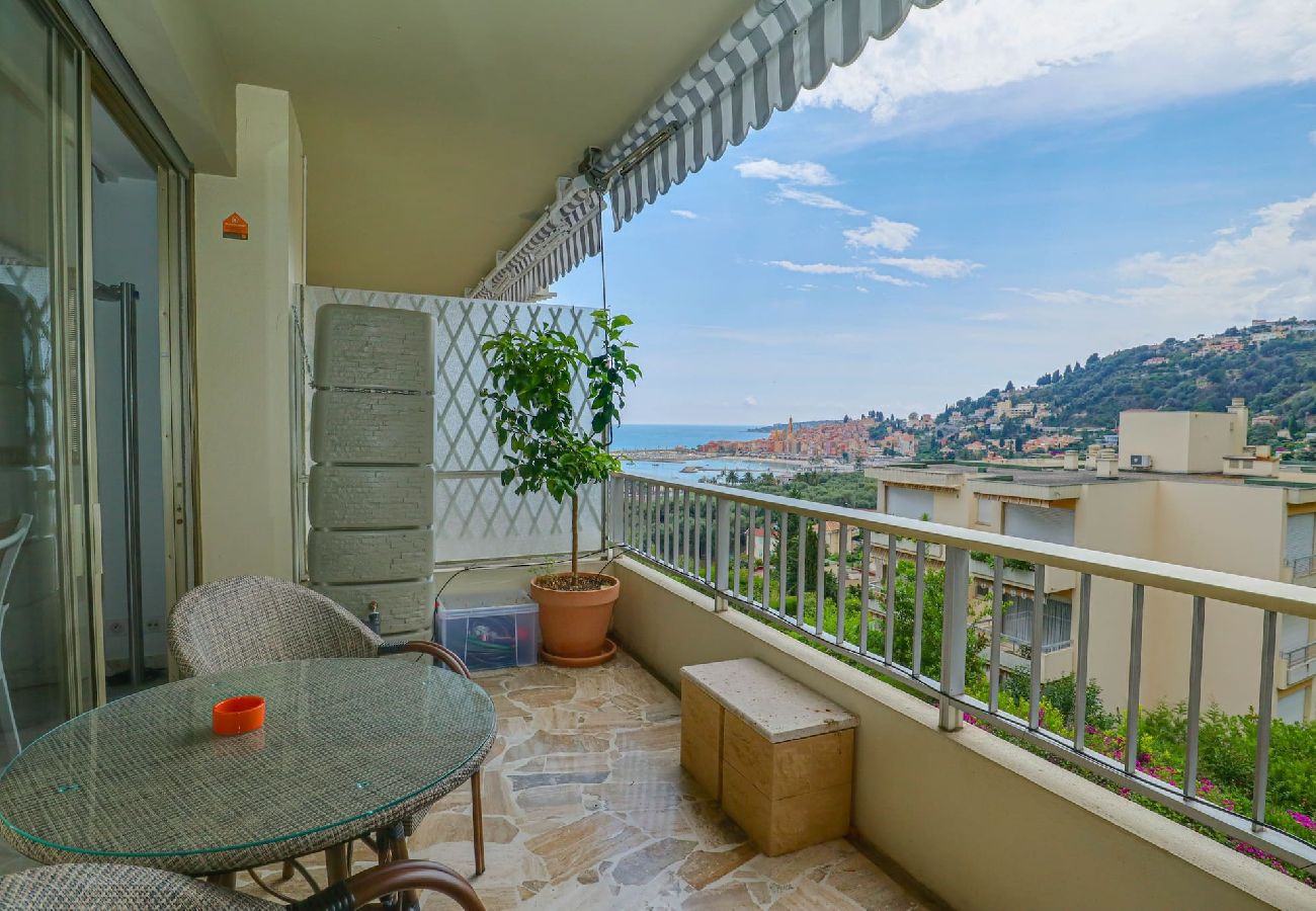 Apartment in Menton - 8- La Grande Résidence