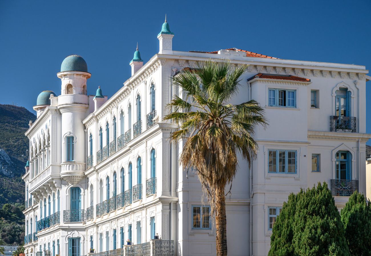 Studio in Menton - 72-Charmant studio Plein centre, Calme, Terrasse