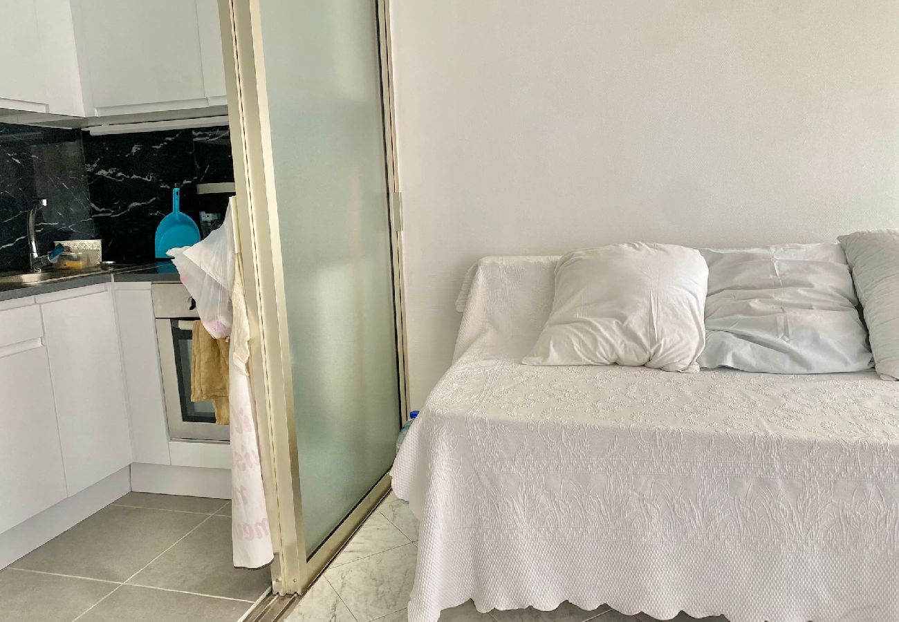 Studio in Menton - 23-Studio marly