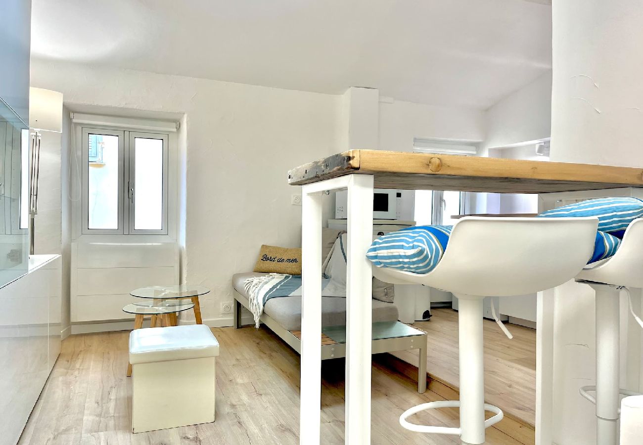 Studio in Menton - 46-5 traverse de brea