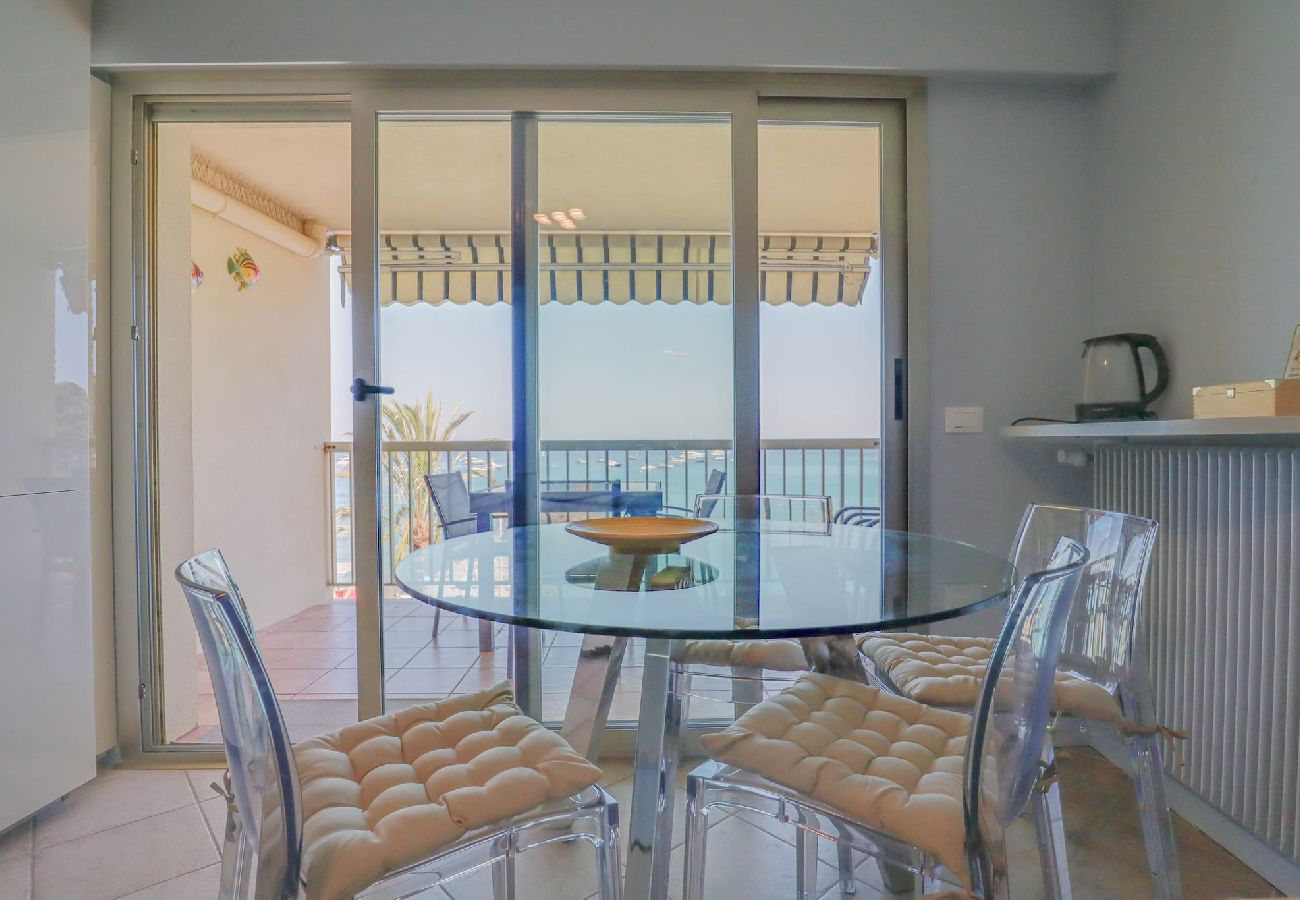 Apartment in Roquebrune-Cap-Martin - 50- Madame Bleu