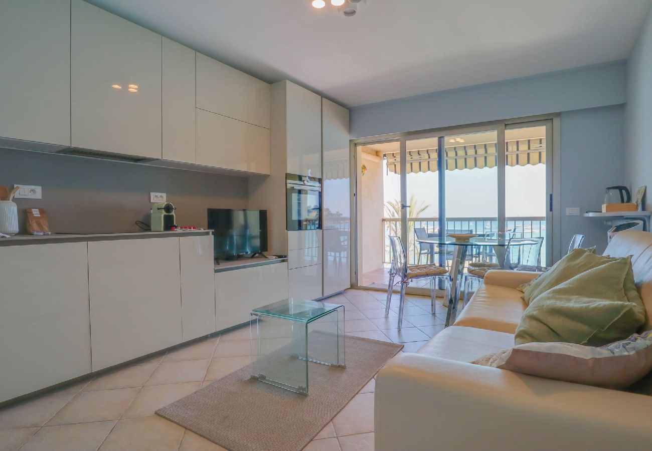 Apartment in Roquebrune-Cap-Martin - 50- Madame Bleu