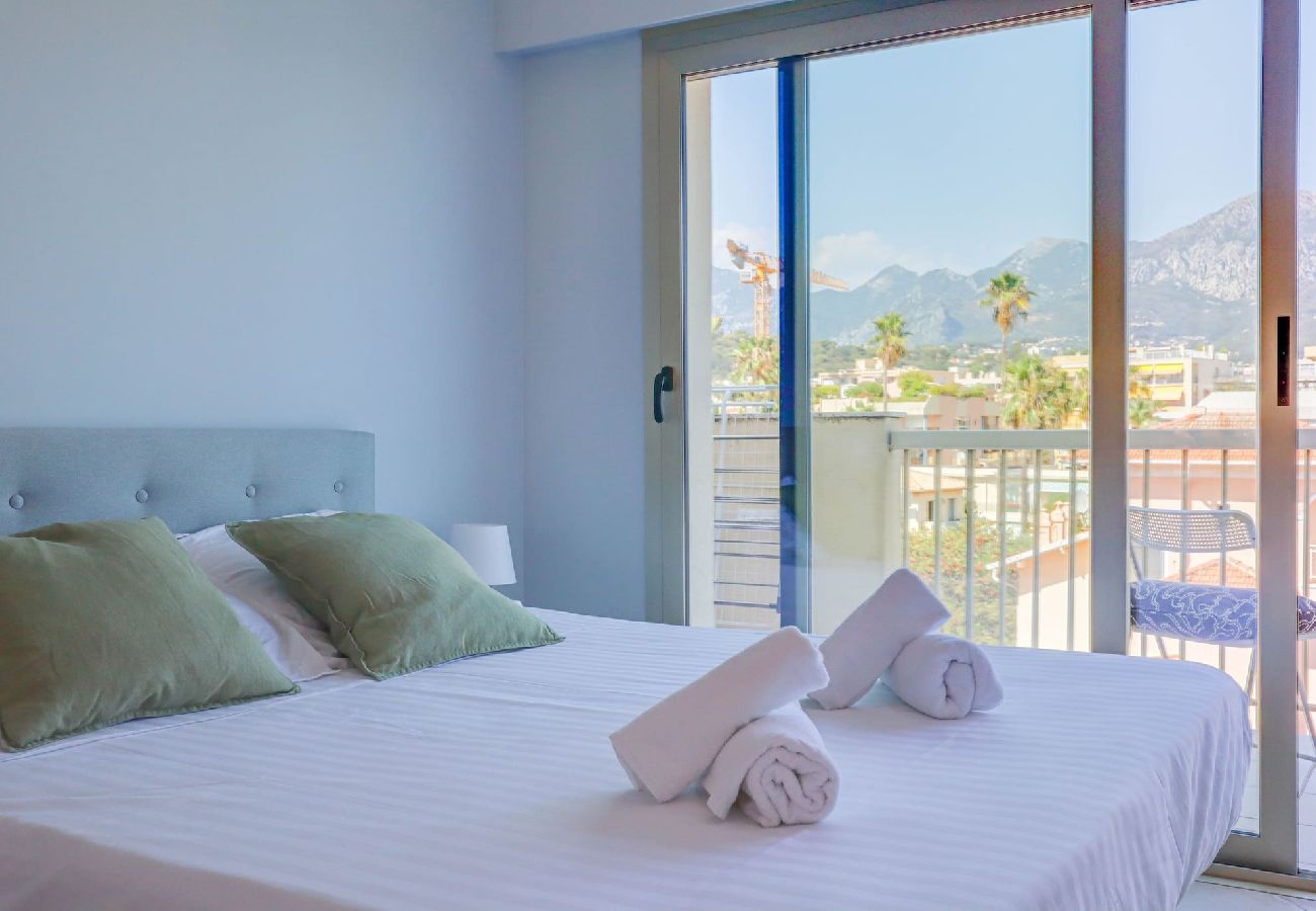 Apartment in Roquebrune-Cap-Martin - 50- Madame Bleu