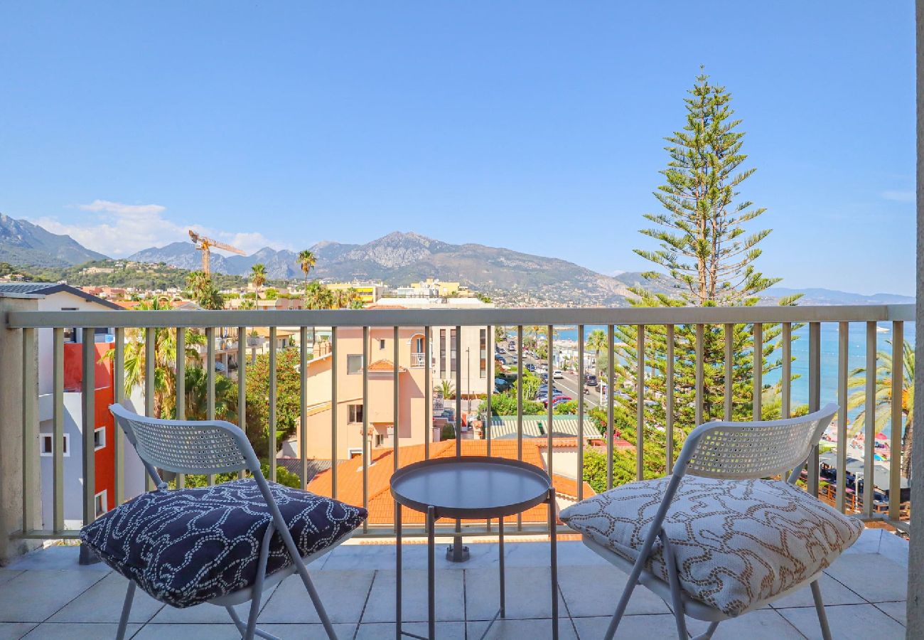 Apartment in Roquebrune-Cap-Martin - 50- Madame Bleu