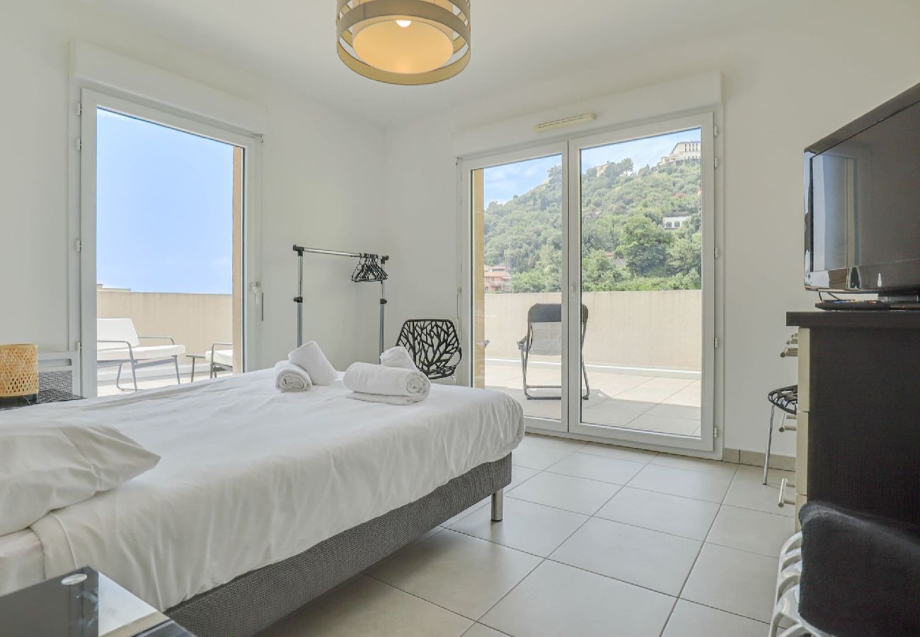 Apartment in Menton - 12- Villa Charlotte