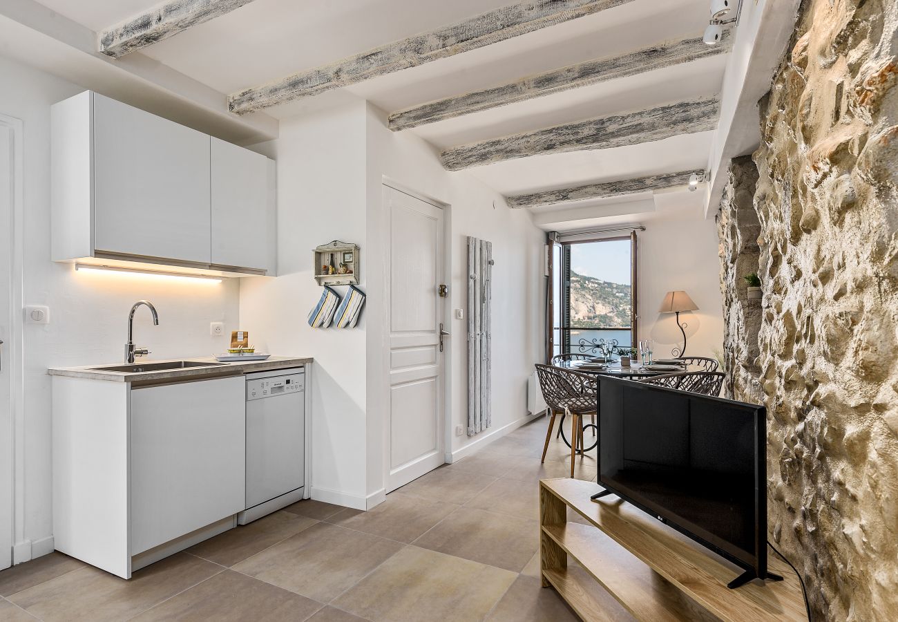 Apartment in Menton - 27-81 rue longue