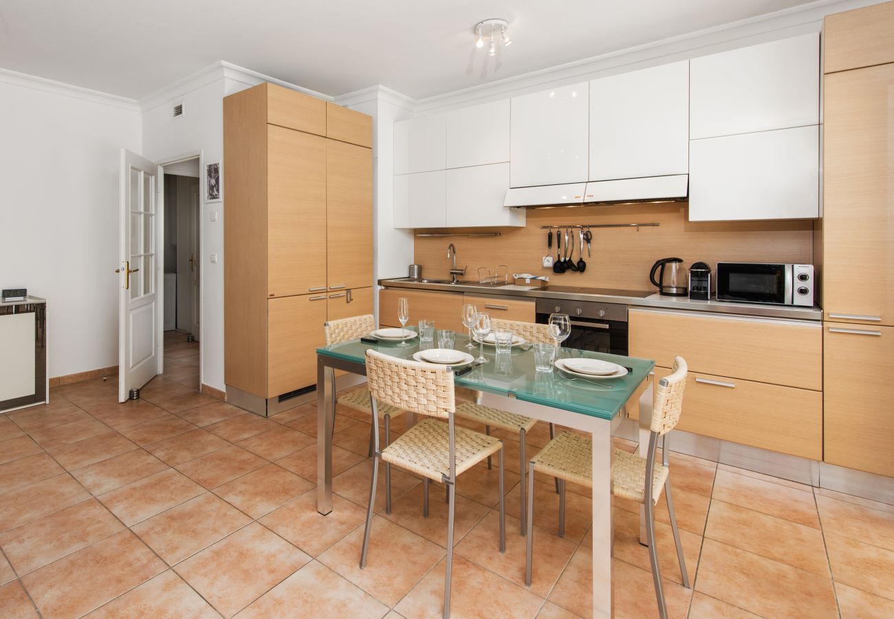 Apartment in Menton - 3-L'impérial