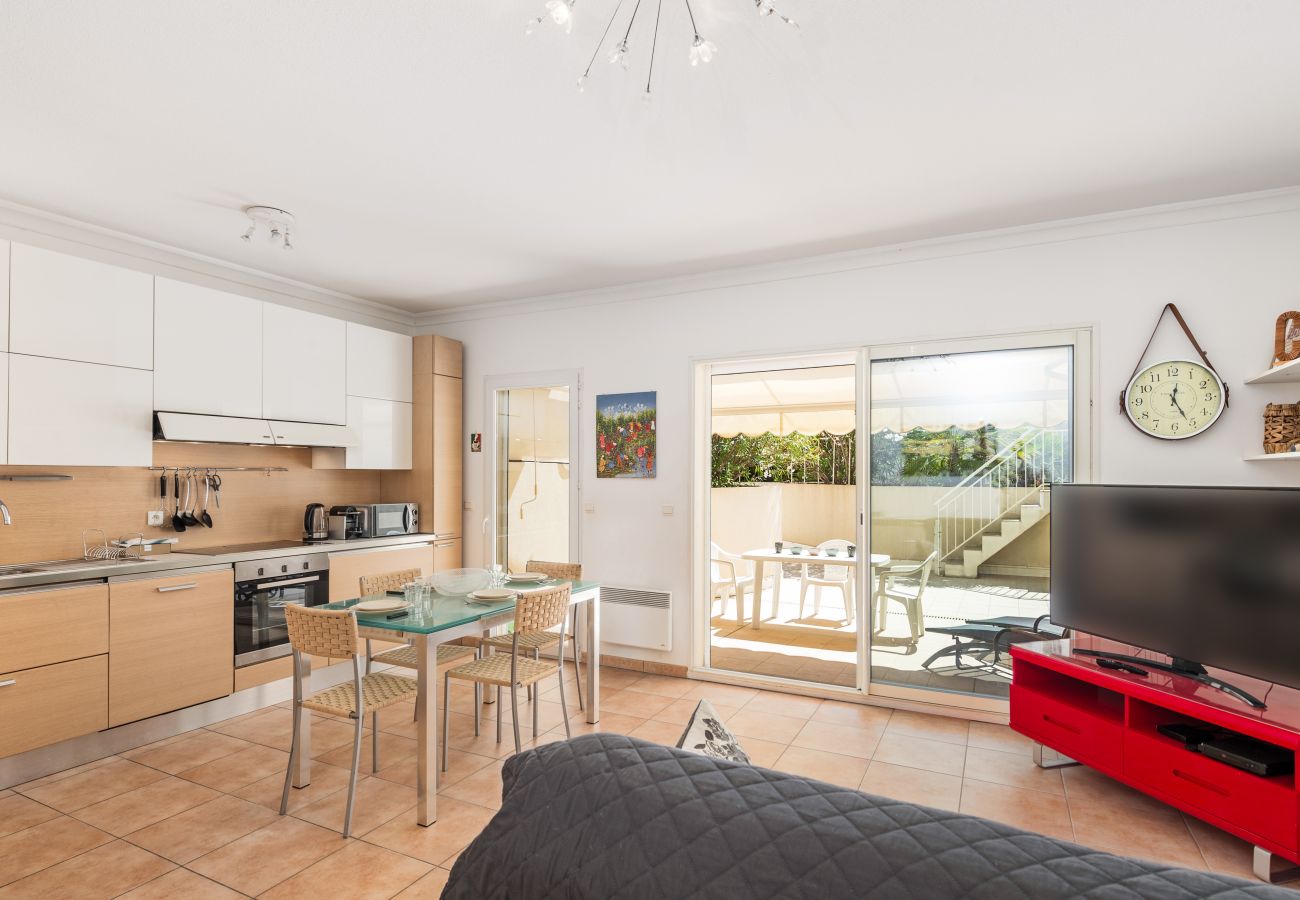 Apartment in Menton - 3-L'impérial