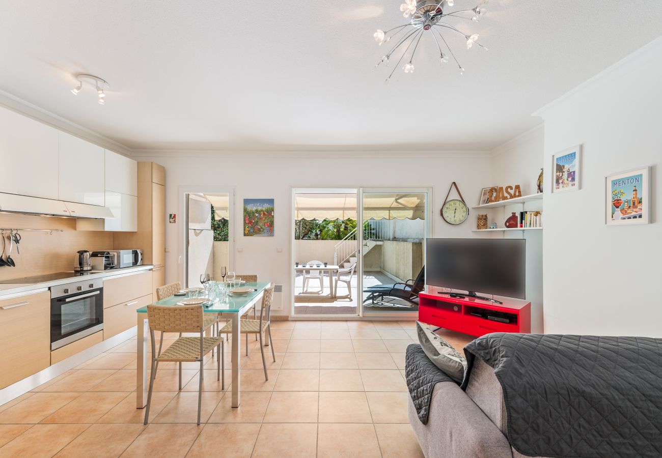 Apartment in Menton - 3-L'impérial