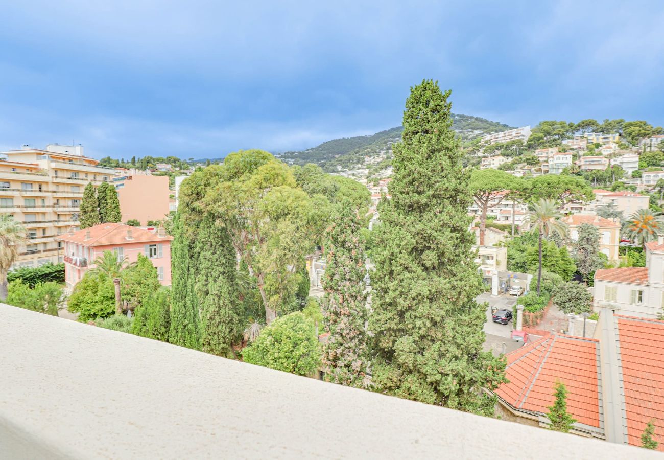 Studio à Roquebrune-Cap-Martin - 4-Cosy studio, proche Plage et Gare, vue Montagne