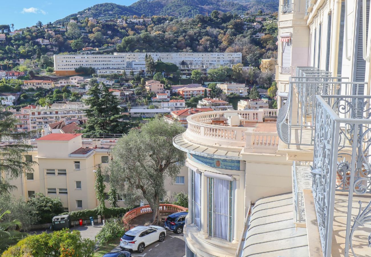 Appartement à Menton - 1- Le Riviera Palace