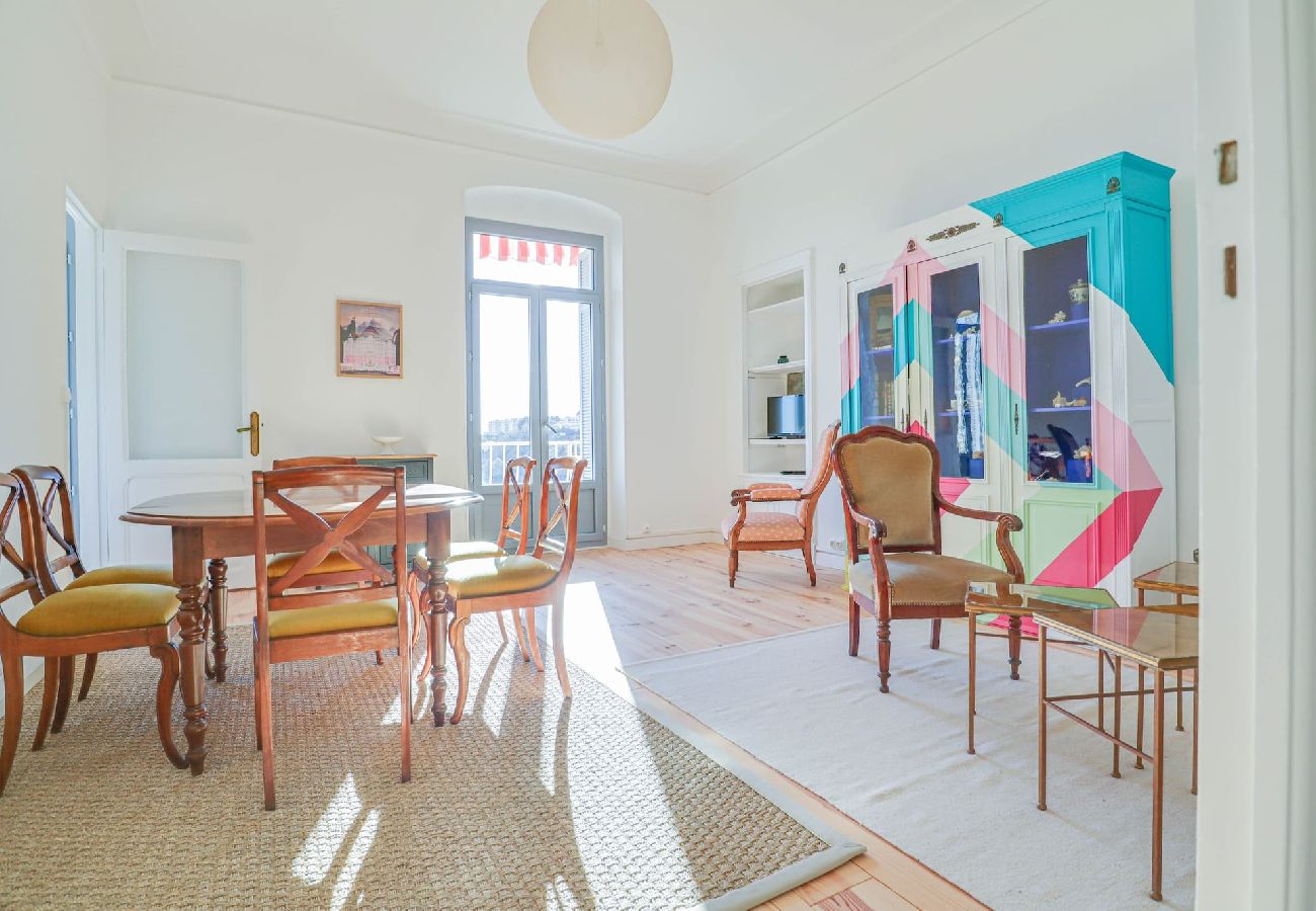 Appartement à Menton - 1- Le Riviera Palace