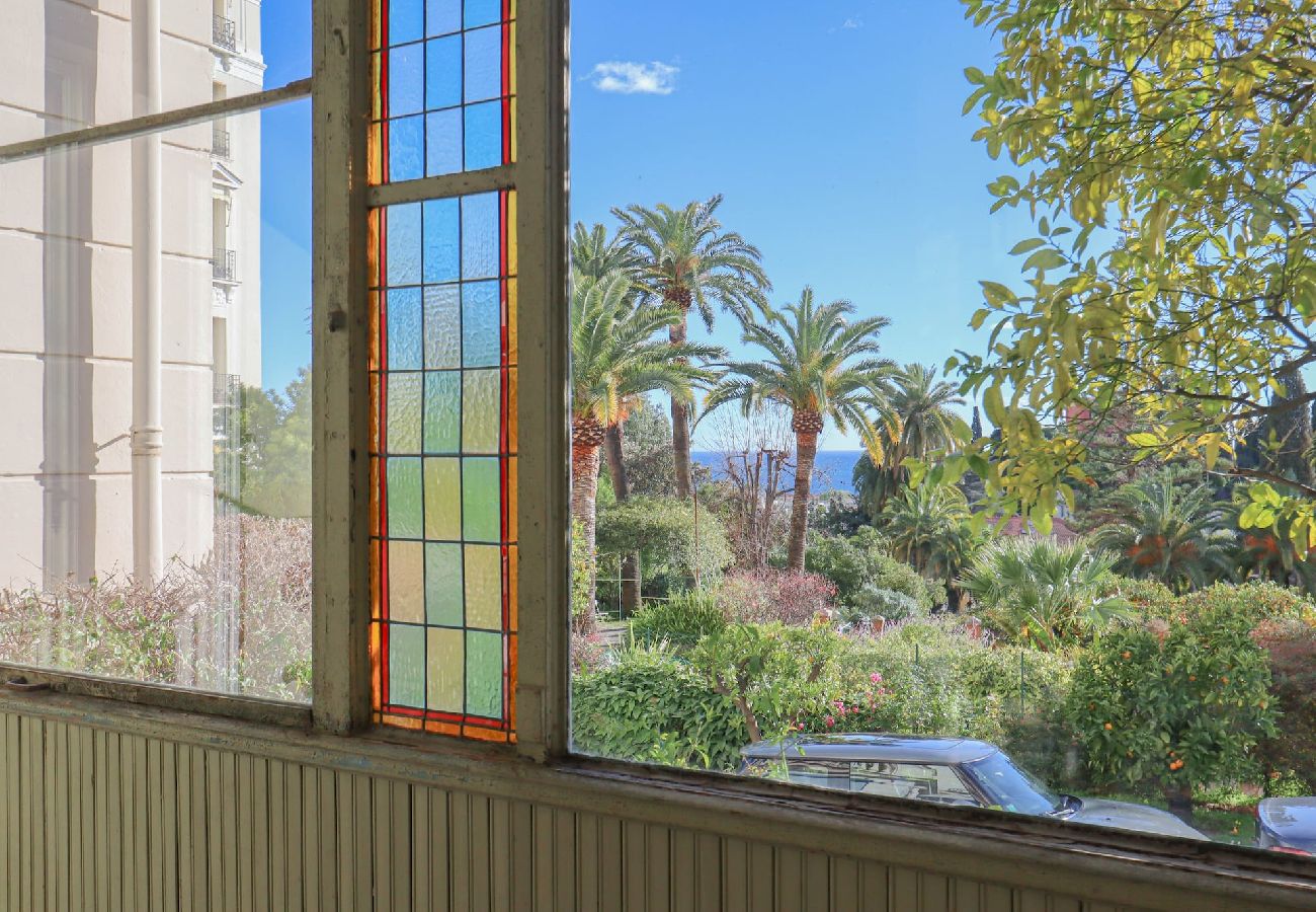 Appartement à Menton - 1- Le Riviera Palace